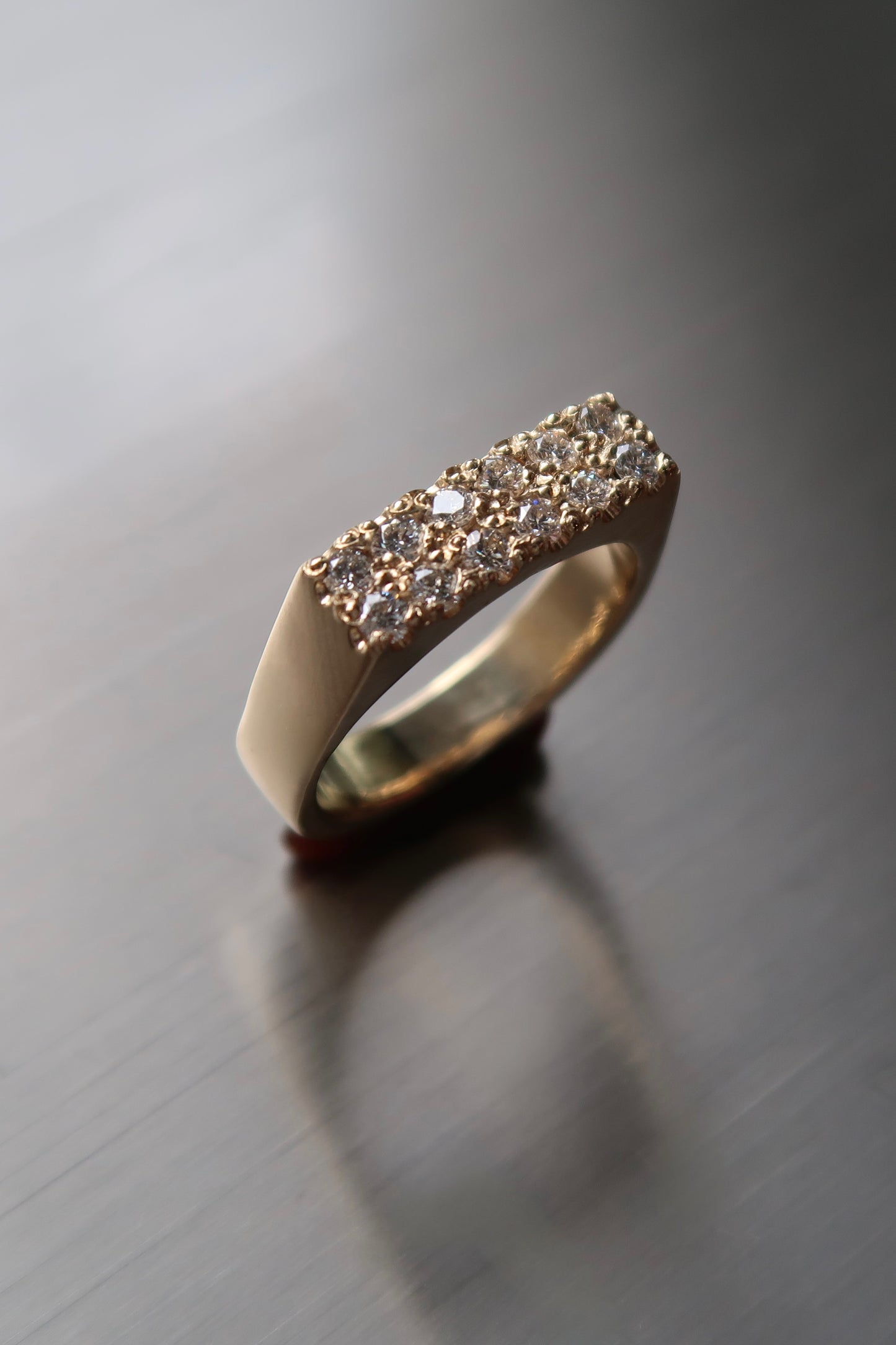 Elvis Ring